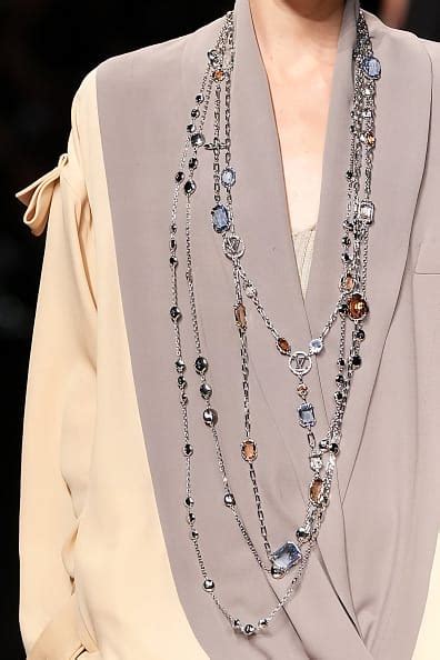 Fashion Trends That Will Dominate 2025: Sailor Chic, Cherry Girl, Y3K ...