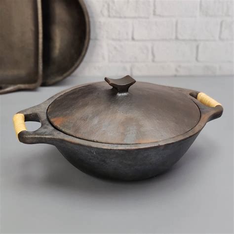 Manipur Black pottery kadai | Longpi Pottery | Zishta