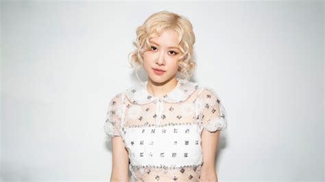 Rose (Blackpink) Wallpaper 4K, Beautiful, 5K, White aesthetic