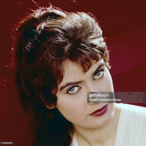 Marisa Mell, österreichische Schauspielerin, Portrait circa 1964. News ...