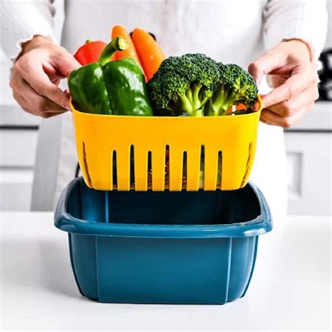 RADHIKA Store Plastic Colander with Handle and Easy Grip Micro ...