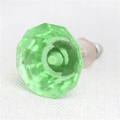 Green diamond knob