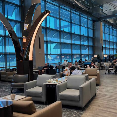 KRISFLYER GOLD LOUNGE (T3) (2026) All You Need to Know BEFORE You Go ...