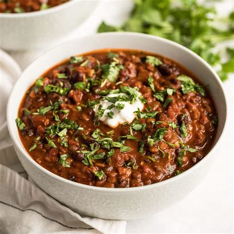 Black Bean Lentil Chili - Skinny Fitalicious