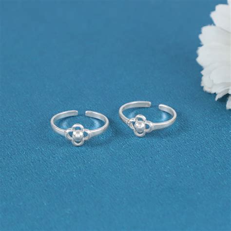 Pankhuri Everyday Elegant Look Silver Toe Rings – PP Jewellers