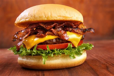 Maple Bacon Burger - Fuller’s Sugarhouse