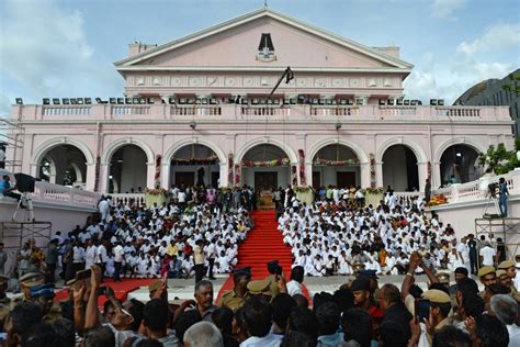 Karunanidhi burial: Which were the largest funerals in India, and the ...