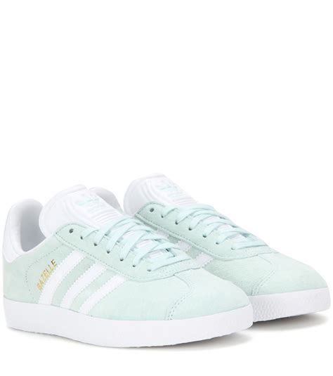 Gazelle suede sneakers | Adidas shoes originals, Green suede shoes ...