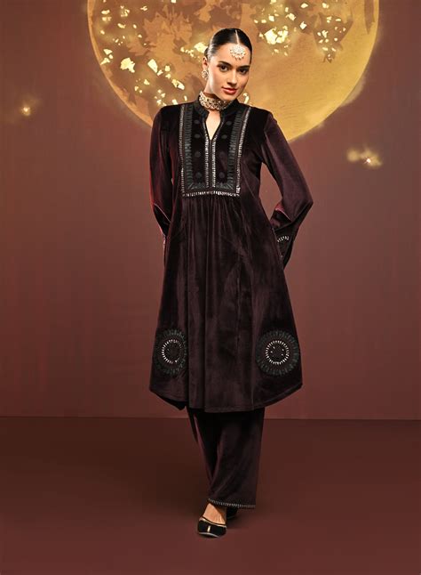 Firdaus Deep Wine Embroidered Velvet Co-ord Set for Women – Lakshita