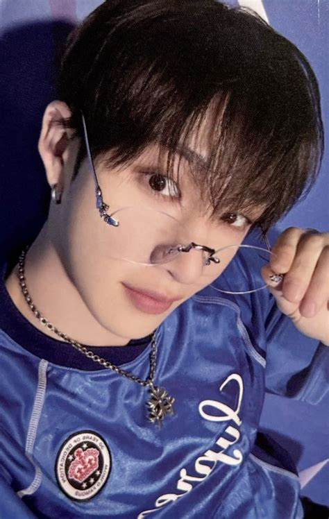 [SCAN] BANG CHAN - SEASON’S GREETINGS 2025 (STRAY KIDS) in 2025 | Stray ...