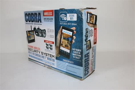 Cobra 4-Channel Wireless Surveillance System 63842 / 2 Cameras & 7" Monitor