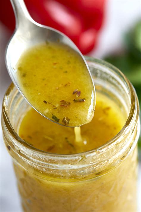 Oil Vinaigrette Salad Dressing Recipe - EMSEKFLOL.COM