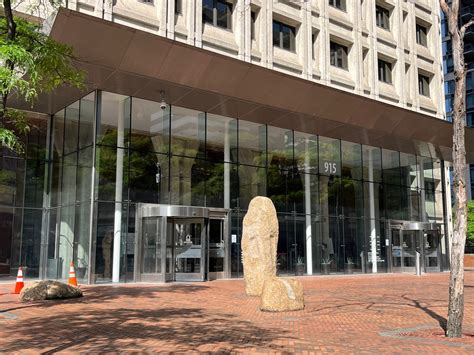 Henry M. Jackson Federal Building | W&W Glass, LLC