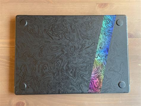 Triple Black / Obsidian MacBook Pro : r/dbrand