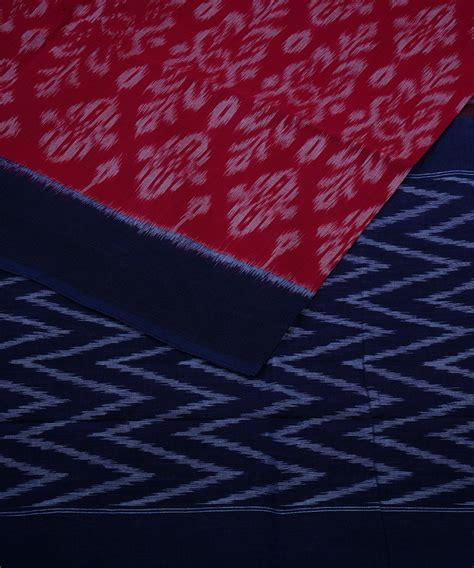 Red black cotton pochampally ikkat saree – GoSwadeshi
