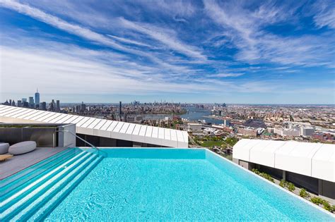 Brooklyn Point unveils highest infinity pool in Western Hemisphere