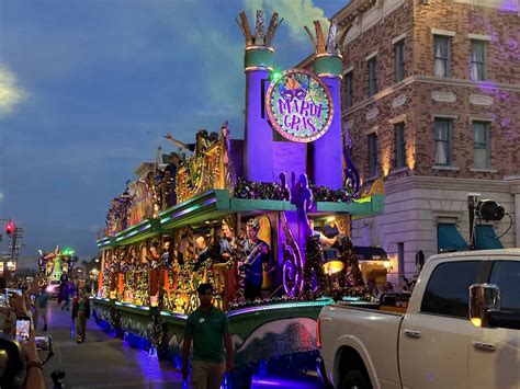 Dates for 2025 Universal Orlando Mardi Gras Revealed | Chip and Company