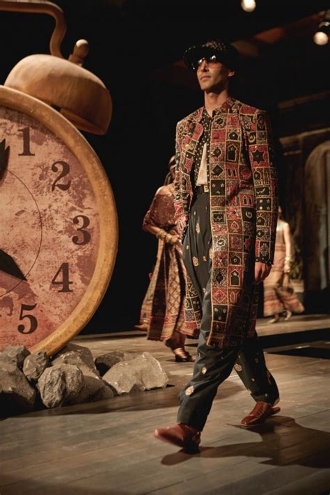 Sabyasachi Mukherjee Celebrates His 20th Anniversary In The World Of ...