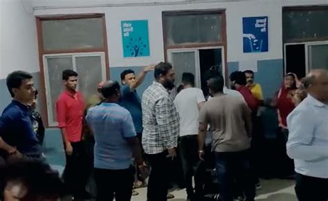 Madhya Pradesh: इंदौर में आपसी विवाद में एक पक्ष ने फेंका बम, विस्फोट ...