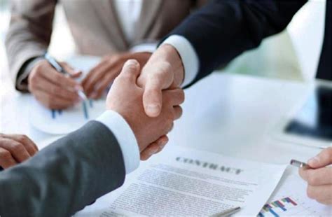 पार्टनरशिप में काम करने वालें Alert... Canada में रहते इन दो भाइयों का ...