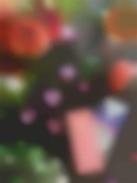 Rosé-Flavoured Chocolates : pink chocolate bars