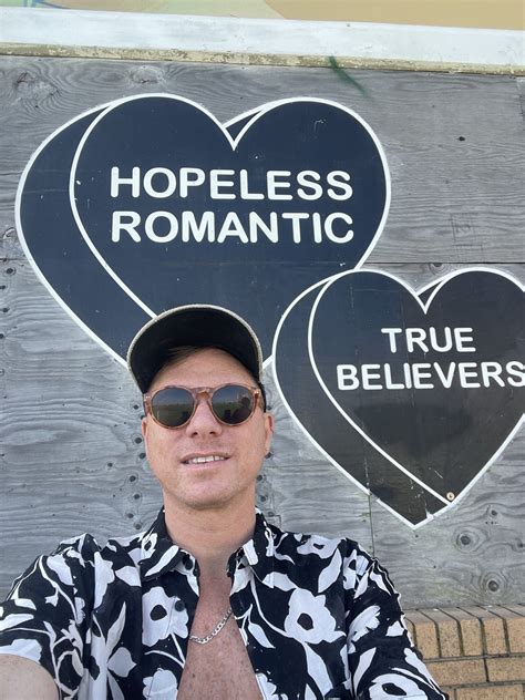 10 Signs You Might be a Hopeless Romantic