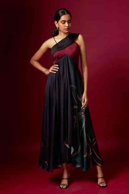 Buy Vedika M Designer Dresses & Lehengas Online
