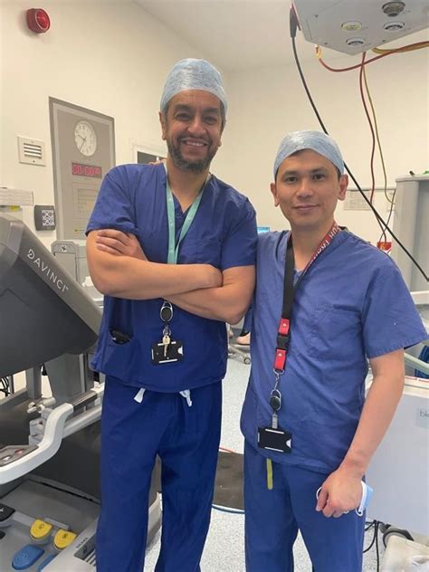 Remote Robotics in Surgery 的图像结果