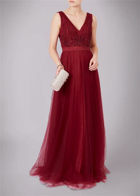 Sutton Bridal Studio – Home of Elegant Wedding Dresses