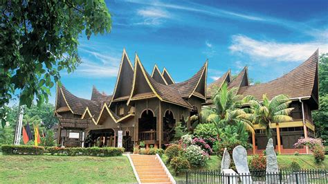 Islands and Beaches - Port Dickson | Tourism Malaysia