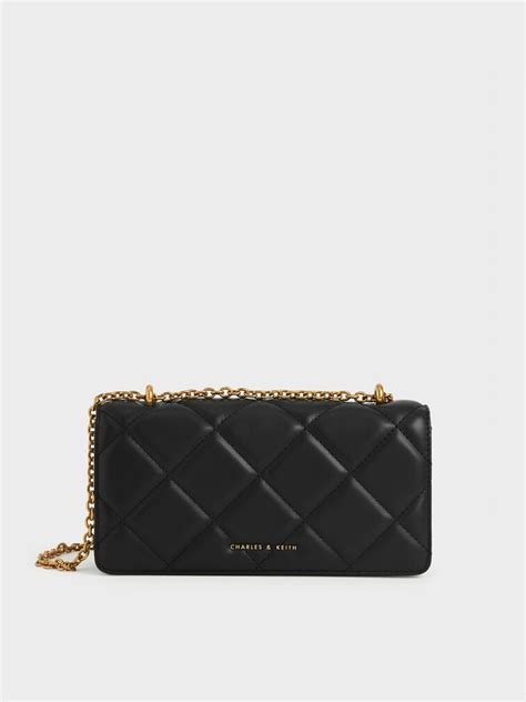 Black Paffuto Quilted Wallet On Chain - Black - CHARLES & KEITH IN