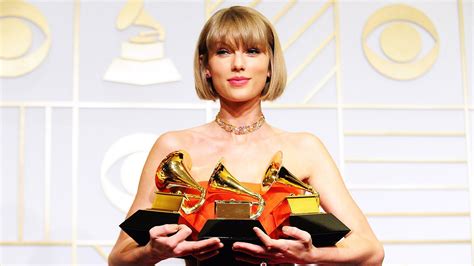 GRAMMY Rewind: Watch Taylor Swift Become The First Woman To Win Album ...