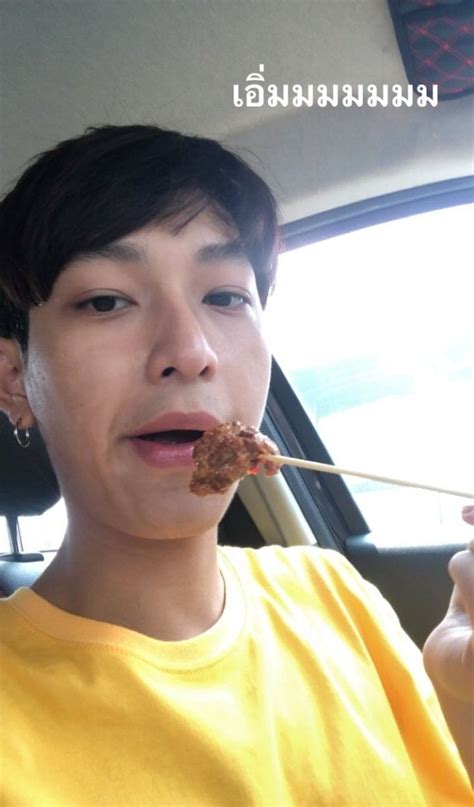 ปักพินโดย lauren (: ใน Quick saves | มีม, นักแสดง, ผู้ชายหล่อ