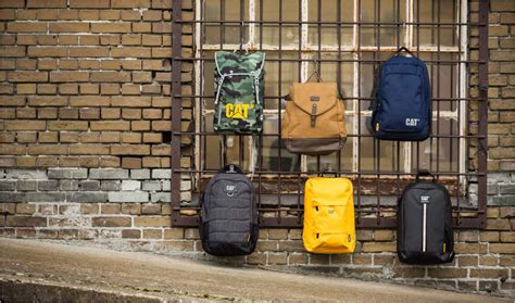 Amazon.in: STRONG. TOUGH. RELIABLE.: Urban Mountaineer