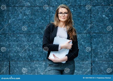 Russian Business Women 的图像结果