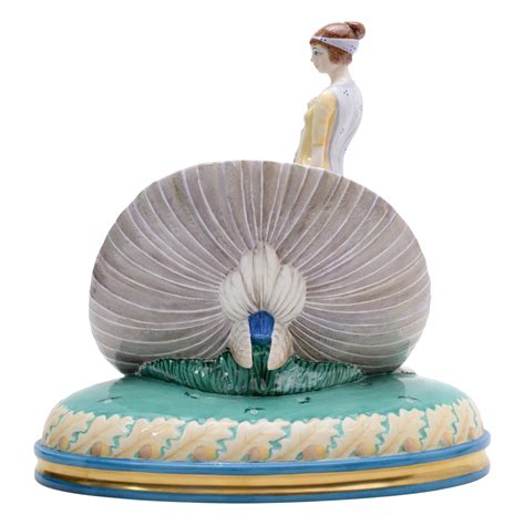 Royal Doulton Juno & the Peacock Figurine - pascoeandcompany