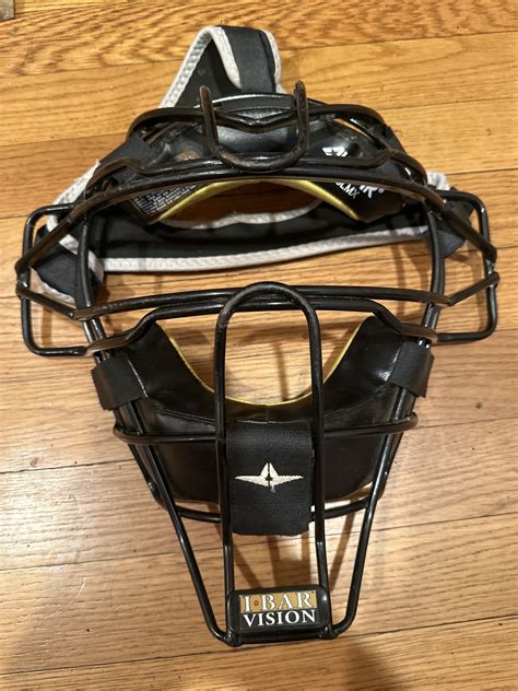 All Star Two-Piece Traditional Catchers Mask | SidelineSwap