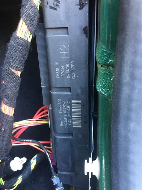 2010 Mini Cooper Footwell Module 的图像结果