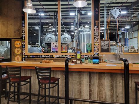 5 Best Breweries in the White Mountains of New Hampshire - Pragmatic ...