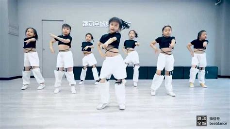 跳动全城舞蹈少儿爵士舞《火花》！_腾讯视频