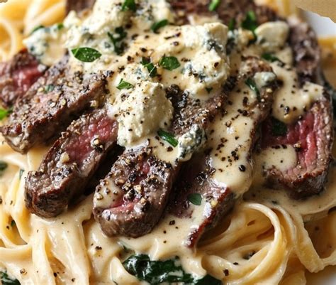 Olive Garden Steak Gorgonzola Alfredo - Recipe Delice