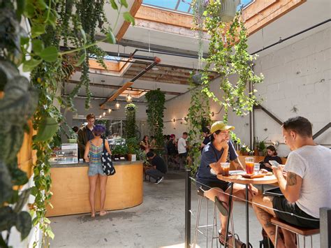 Where To Go Out For Zero-Proof, N/A Mocktails When You’re Not Drinking ...