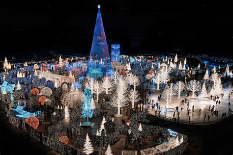 Enchant, the world’s largest Christmas light spectacular - PaperCity ...