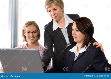 Computer Instructor 的图像结果