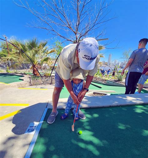 Cool Crest Miniature Golf | Passing the club, one generation at a time ...