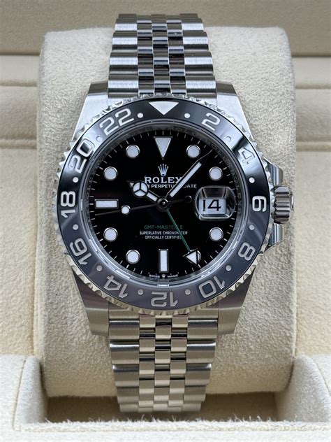 Rolex GMT-Master II Bruce Wayne 126710GRNR Guide - Watch Limit