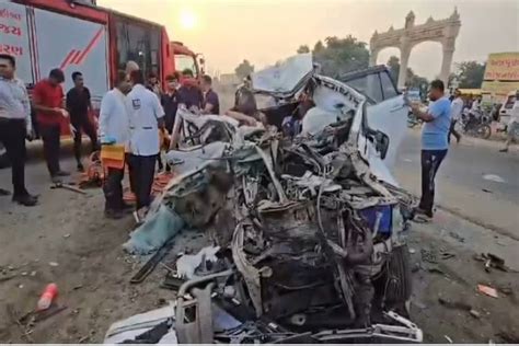 7 people died and 12 were injured in a horrific road accident