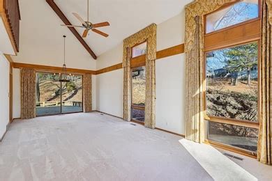 1000 56th St, Des Moines, IA 50311 | Homes.com