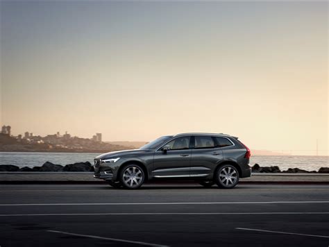 2018 XC60 Enters Production 90 Years After The First-Ever Volvo Was Launched - autoevolution