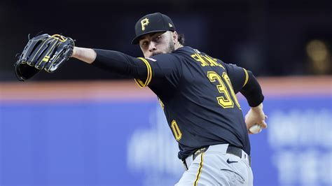 Paul Skenes Shrugs Off Pirates Trade Rumors, Says 'Anybody Can Play GM'